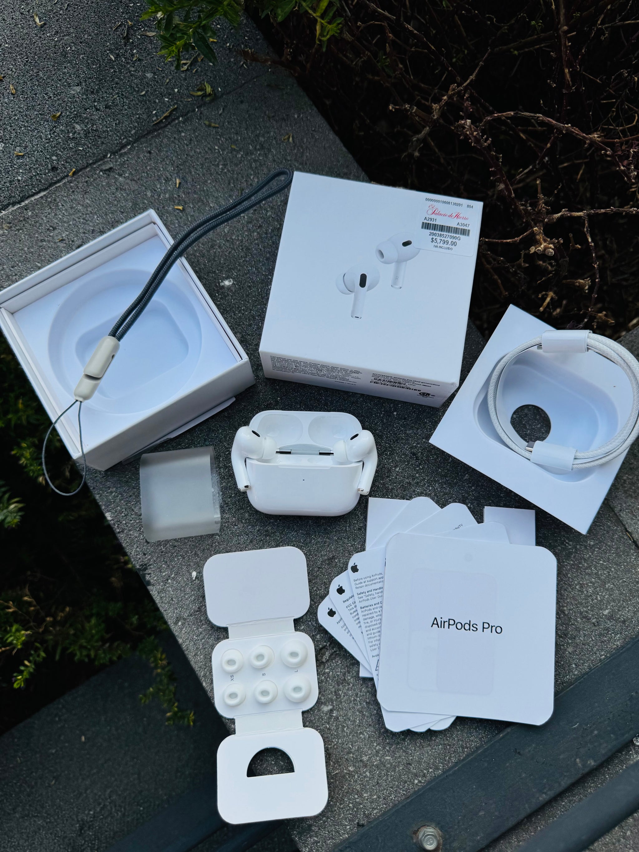 AIRPODS PRO 2 (1.1)